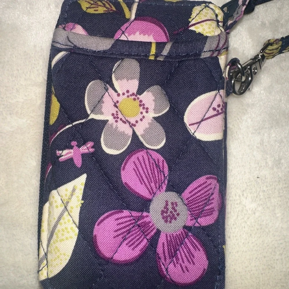 Vera Bradley Compact Wristlet Wallet Plumb Petals Nightingale Patterns - Picture 2 of 10